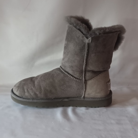 UGG Bailey Button Bling Shearling Winter Boots 2 Tone Gray Women's Size 8 - Picture 6 of 10